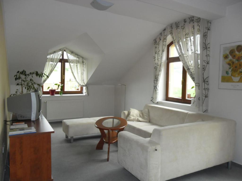 Red Deer Hotel Brezno Rom bilde